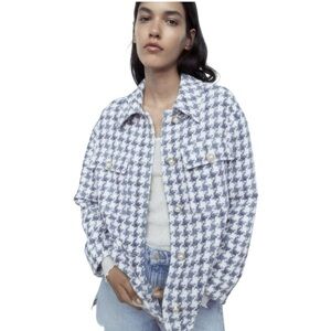 Zara Blue and White Houndstooth Button Down Shirt